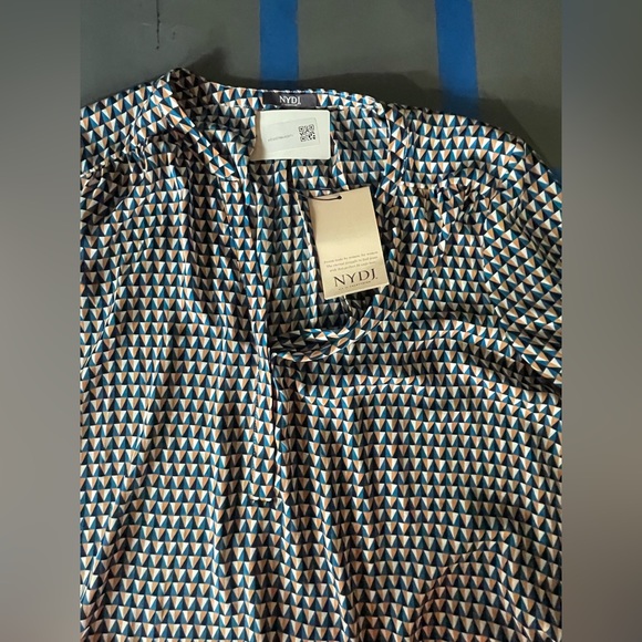 NYDJ Blue and Tan Geometric Blouse - Picture 5 of 8